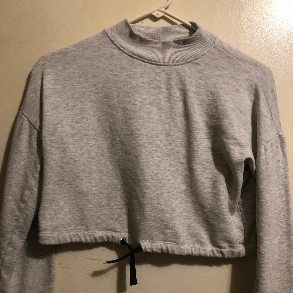 H&M crop crew neck